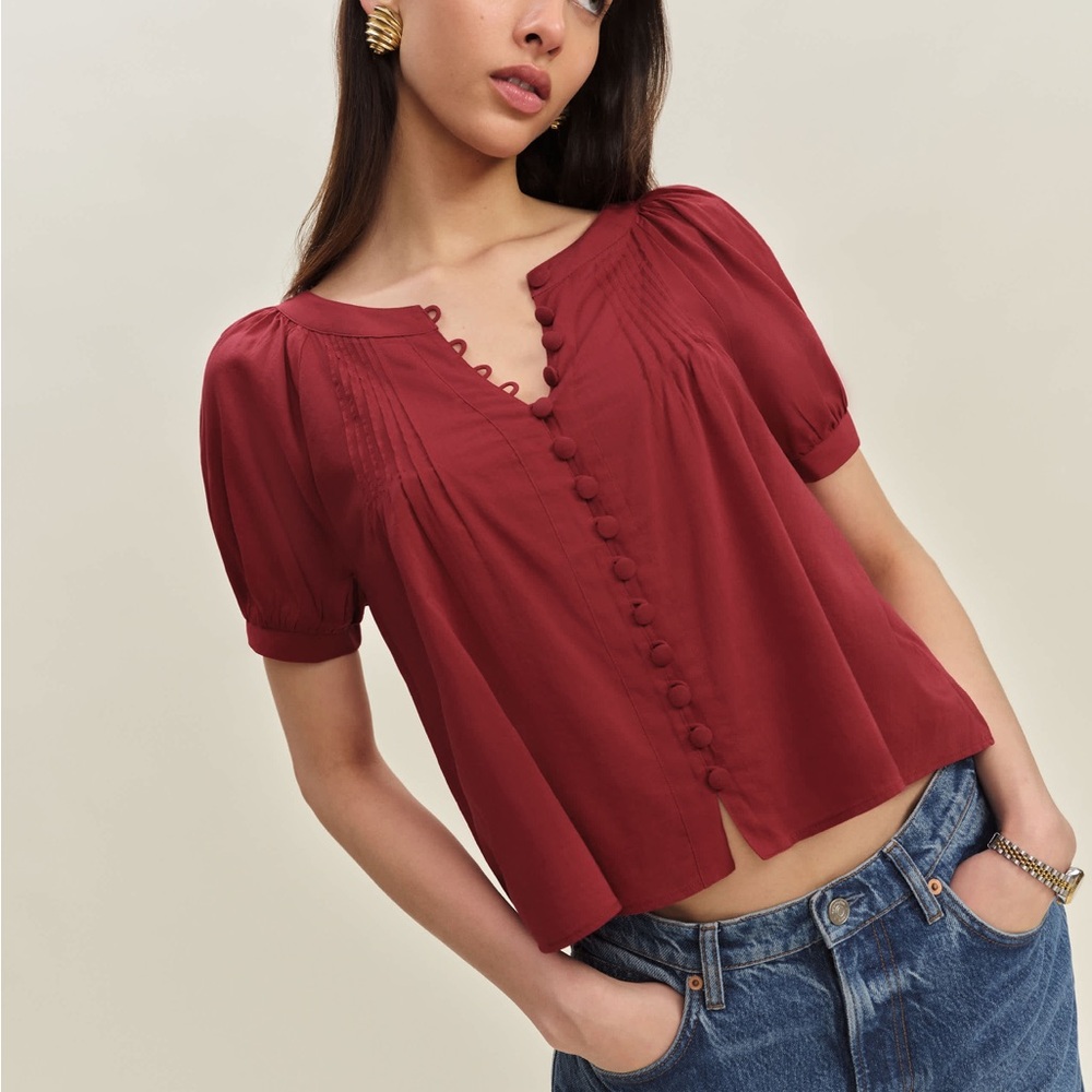 NWOT Reformation Calia Red Button-Front Top (Medium)